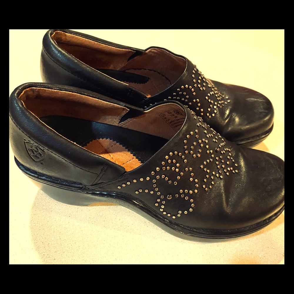 Ariat shoes